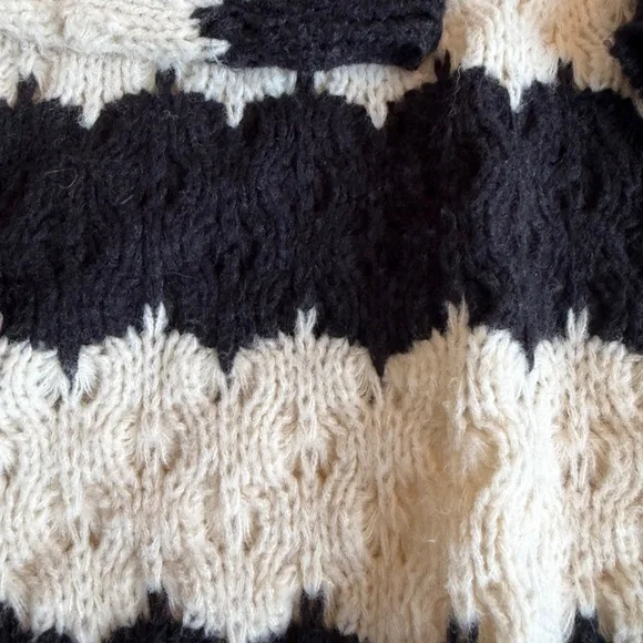 Line and Dot Beckett striped sweater, XS,  GL1329 - Picture 4 of 6